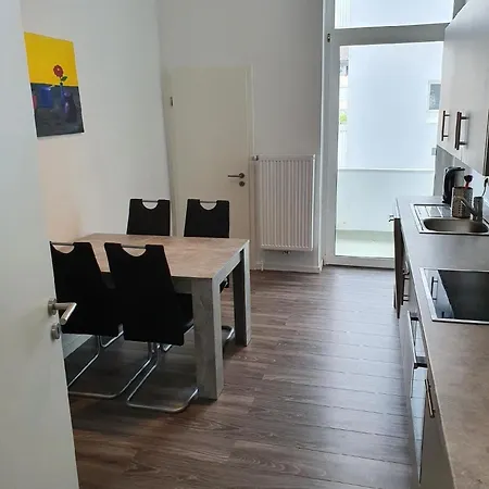 Neue In Apartment *